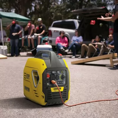 Champion Power Equipment 100692 2000-Watt Portable Inverter Generator,Ultralight